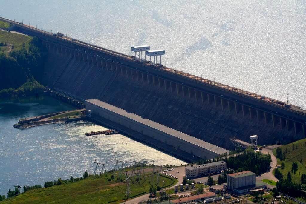 Bratsk Dam, Russia